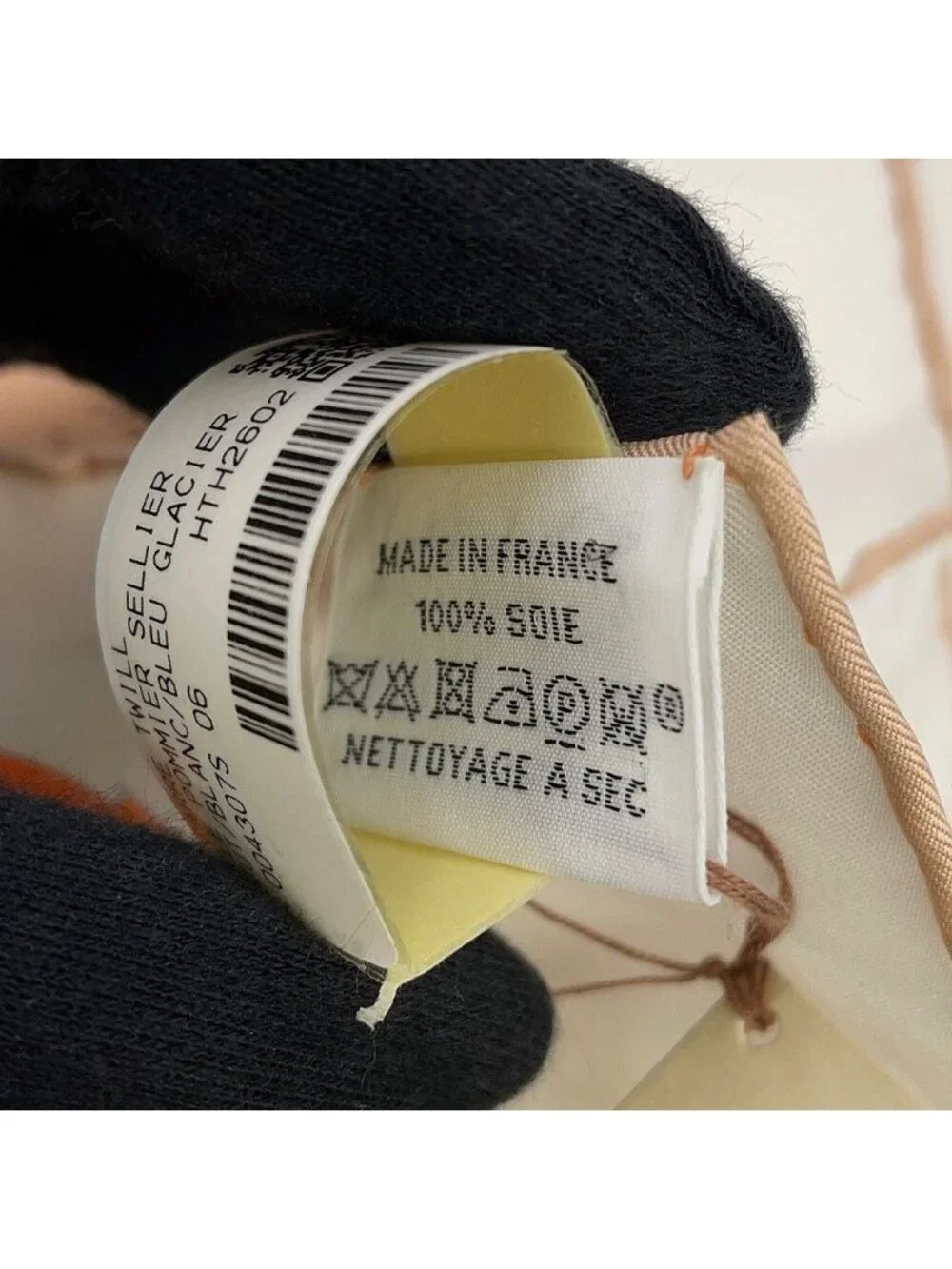 Hermes Scarf Carre 90 le Pommier Sellier Silk White